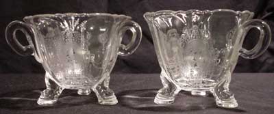Heisey #1509 Queen Ann Dolphin Footed Cream & Sugar