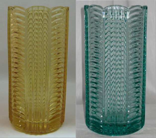 Heisey #1469 Ridgeleigh Vase