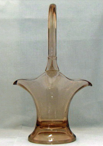 Heisey # 463 Bonnet Basket