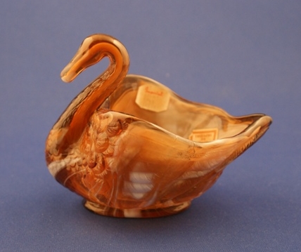 Imperial Caramel Slag Swan