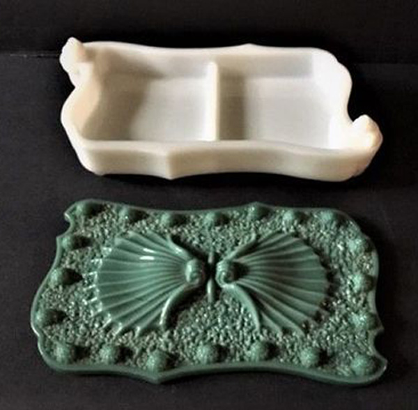 Imperial # 422 Atlantis Seashell Covered Box