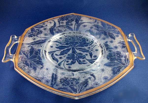 Imperial Handled Bonbon w/ Unknown Brocade Daffodil Etch