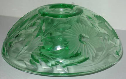 Imperial # 718 R Candleholder w/ Cutting