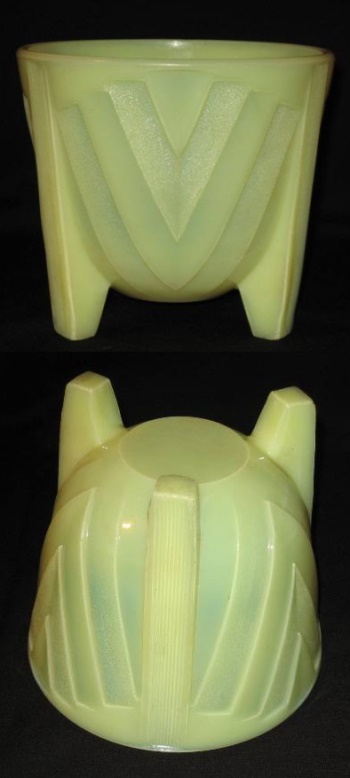 McKee #  25 Three-Footed Jardinere