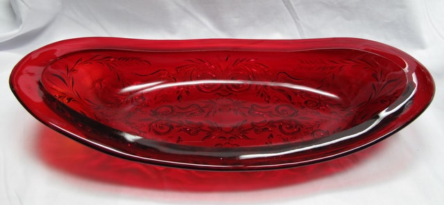 McKee Rock Crystal Bread/Roll Tray
