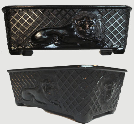 McKee Lion Window Box