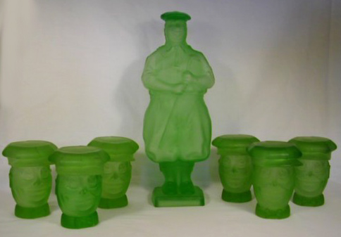 McKee Jolly Golfer Decanter