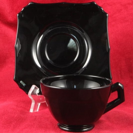 Paden City # 411 Mrs. B Cup & Saucer