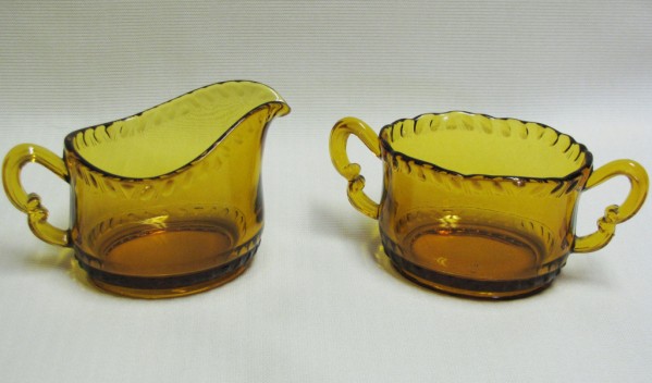 Paden City # 881 Gadroon Cream & Sugar