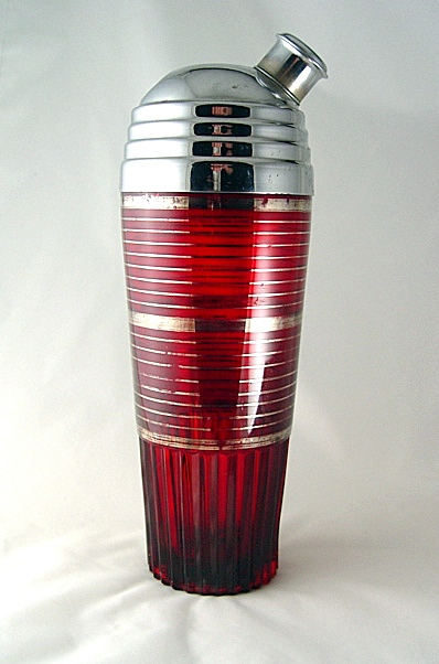 Paden City # 215 Glades Cocktail Shaker w/ Silver Decoration