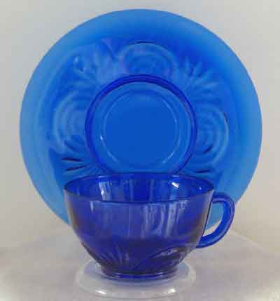 Paden City # 220 Largo Cup and Saucer