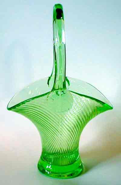 Tiffin #15331 Spiral Optic Basket