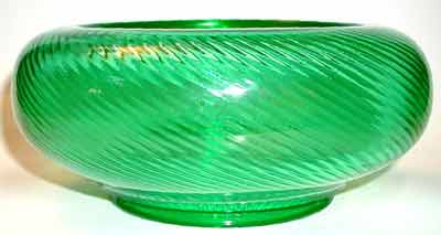 Tiffin #15331 Spiral Optic Cupped Bowl