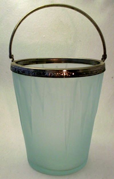 Westmoreland # 200 Icicle Ice Tub