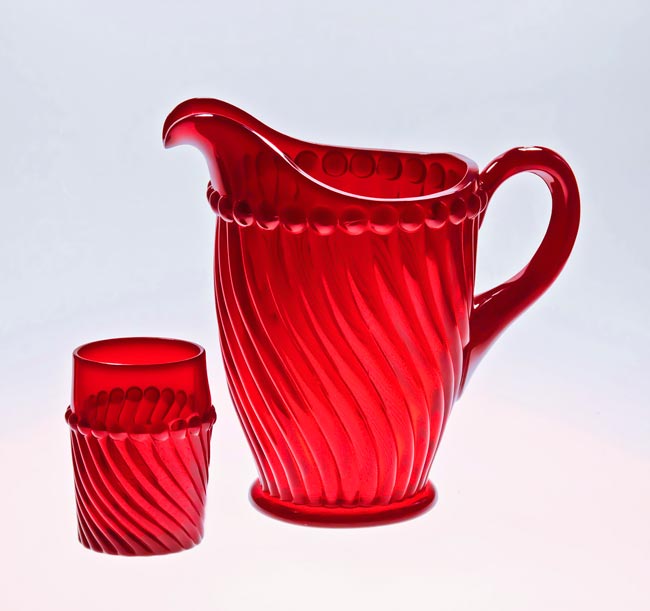 Westmoreland #1842 Swirl & Ball Pitcher & Tumbler