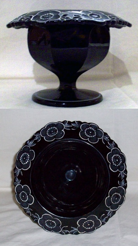Westmoreland Floral Colonial Center Vase