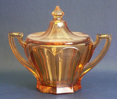 Westmoreland #1776  Colonial Covered Sugar