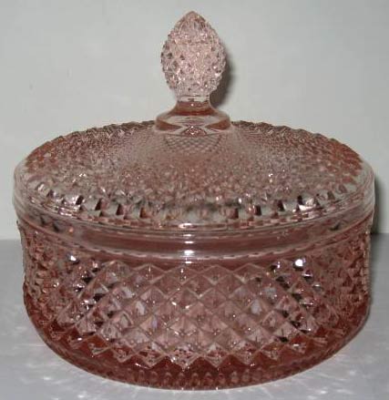 Westmoreland # 555 English Hobnail Puff Box