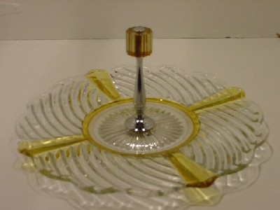 Indiana # 303 Center Handle Server