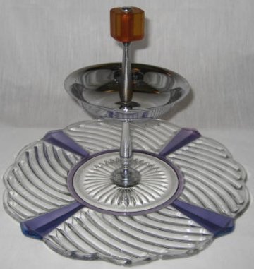 Indiana # 303/Farberware Center Handled Server