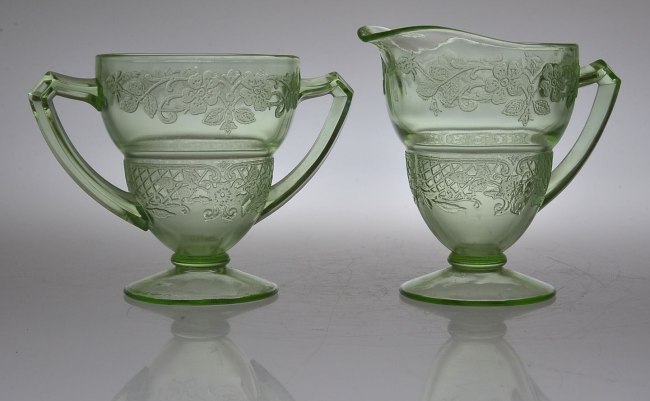 Indiana # 616 Vernon Creamer & Sugar