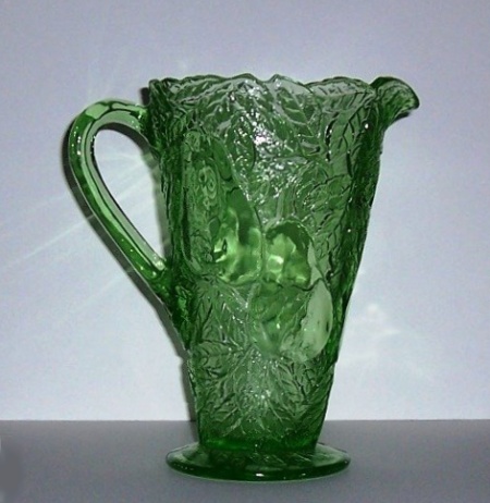 Indiana # 601 Avocado Pitcher