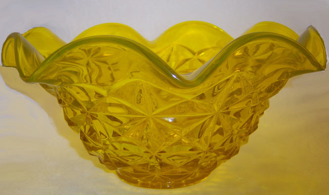 Indiana Monticello Ruffled Bowl