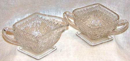 Indiana Early American Sandwich Cream and Sugar