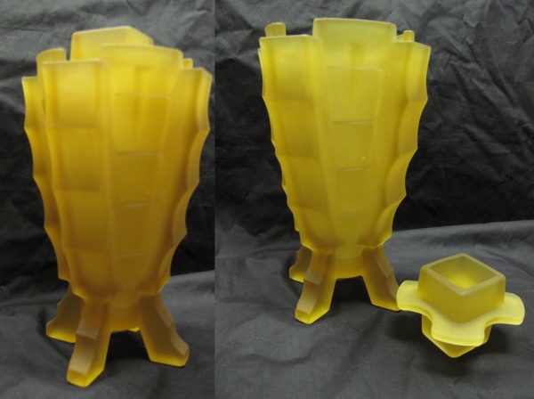 Bagley #3007 Bamboo Flower Vase w/ Frog