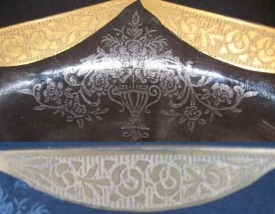 Unknown Etch w/ Rambler Rose Border