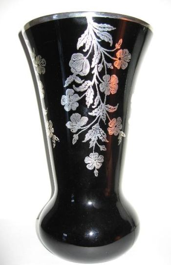 Unknown Silver Decoration on #402 Cambridge Vase