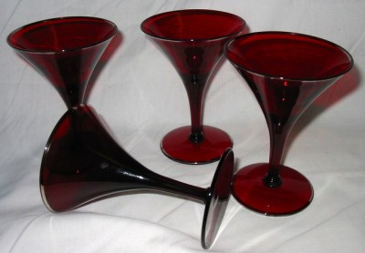 Unknown Ruby Trumpet Stems