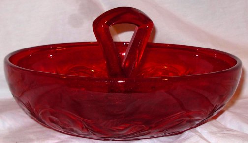 McKee Rock Crystal Red Center Handle Bowl