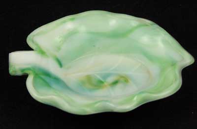 Akro Agate Leaf Ash Tray