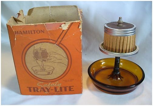 Akro Agate Hamilton Safety Tray-Lite  Match Holder / Ashtray