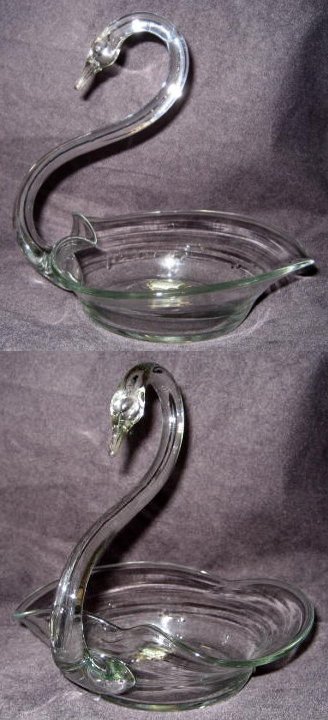 Scandia Handcraft Glass Swan