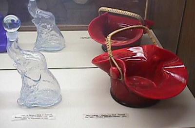 Fenton Mandarin Red & Mermaid Blue