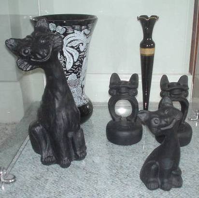 Pink & Black Shelf 4