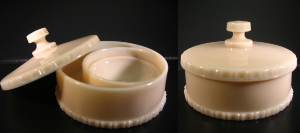 Unknown Shaving Vessel / Puff Box