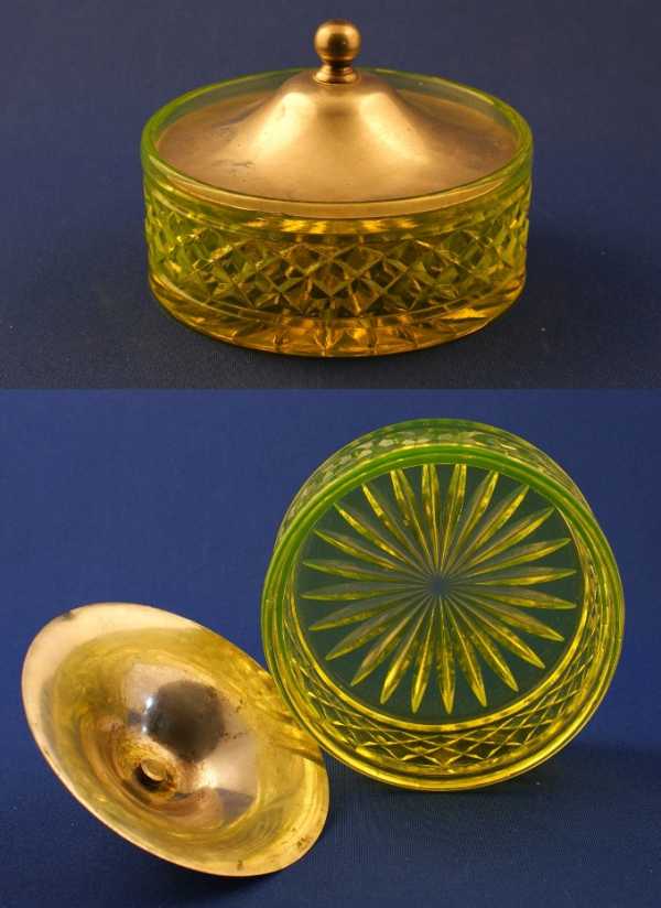 Unknown Vaseline Glass Puff Box
