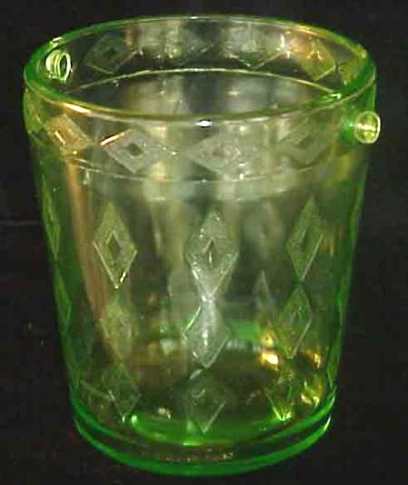 Unknown Ice Bucket with Stippled Diamond