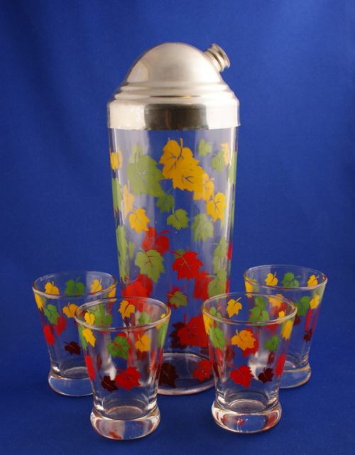 Unknown Cocktail Set w/ Autumn Leaves Decoration