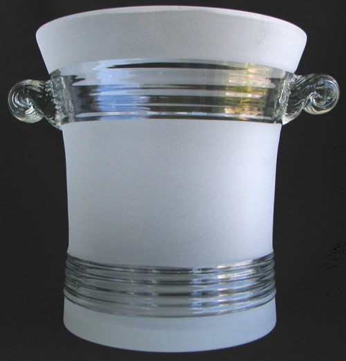 Unknown Ice Bucket