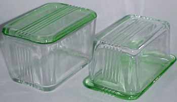 Unknown Green and Crystal Ribbed Refrigerator Set