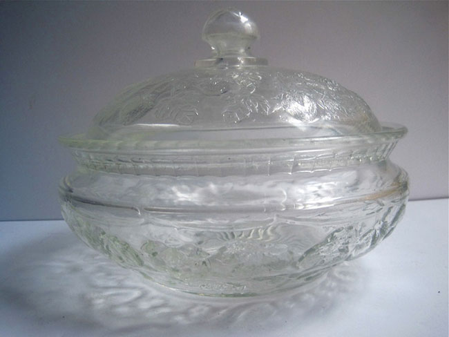 Unknown Strawberry Pattern Covered Bowl