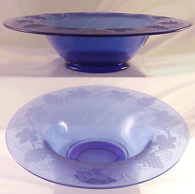 Unknown Bowl with Grape Cutting