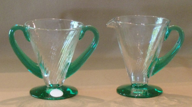 Unknown Bi-Color Footed Creamer & Sugar