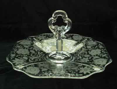 Cambridge #3400 Wildflower Etch Center Handled Server