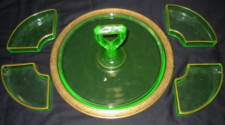 Cambridge # 326 Center Handle Server w/ # 703 Florentine Etch