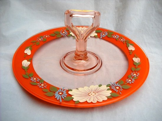 Diamond Center Handle Server w/ Enameled Decoration